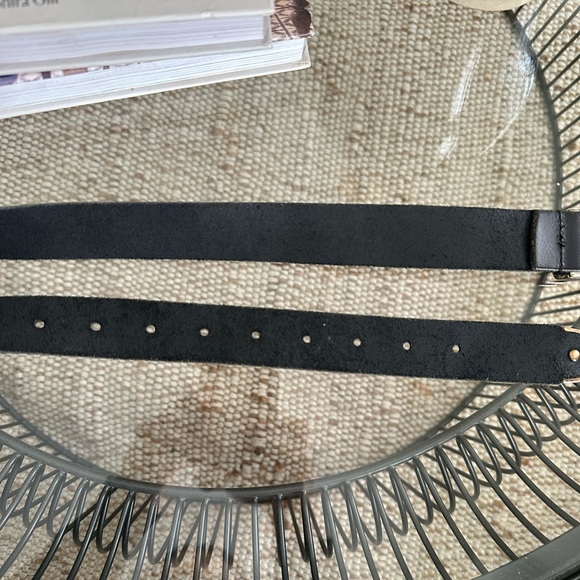 Western Belt, OS - Picture 7 of 11